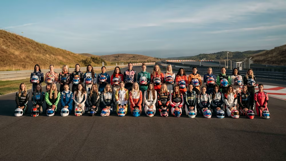 F1 Academy rookie test at Navarra