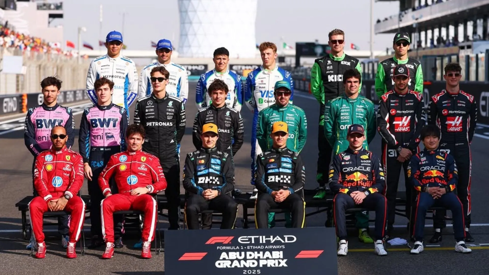 The 2025 Formula 1 Grid (F1 Team Luxury)