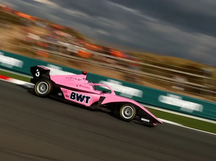 Nina Gademan driving at Zandvoort after F1 Academy qualifying