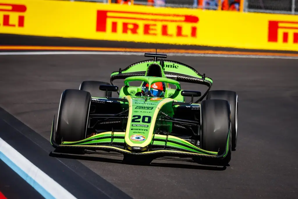 Emerson Fittipaldi Jr. secures P2 in the Formula 2 Sprint in Madrid. Photo: F1