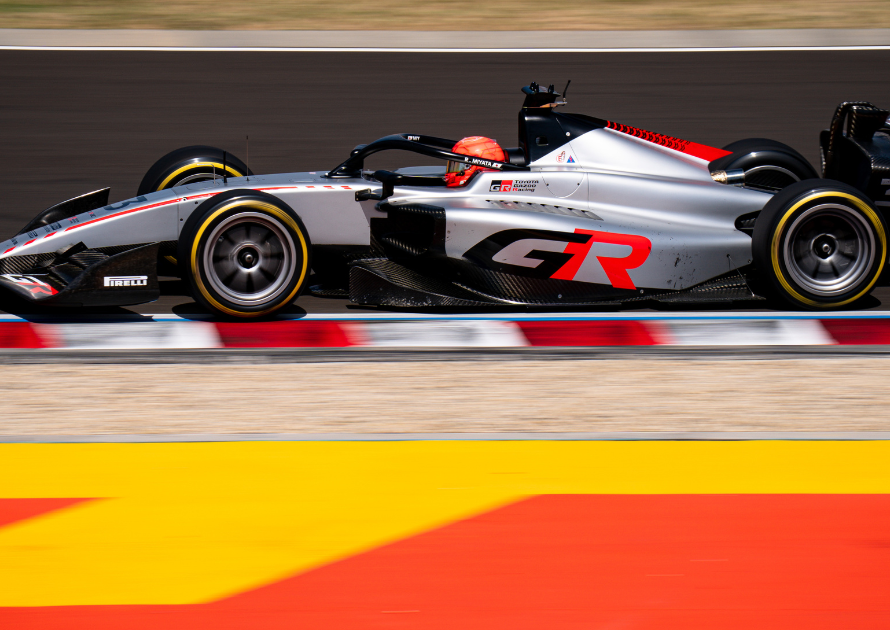 Miyata wins his first Formula 2 victory